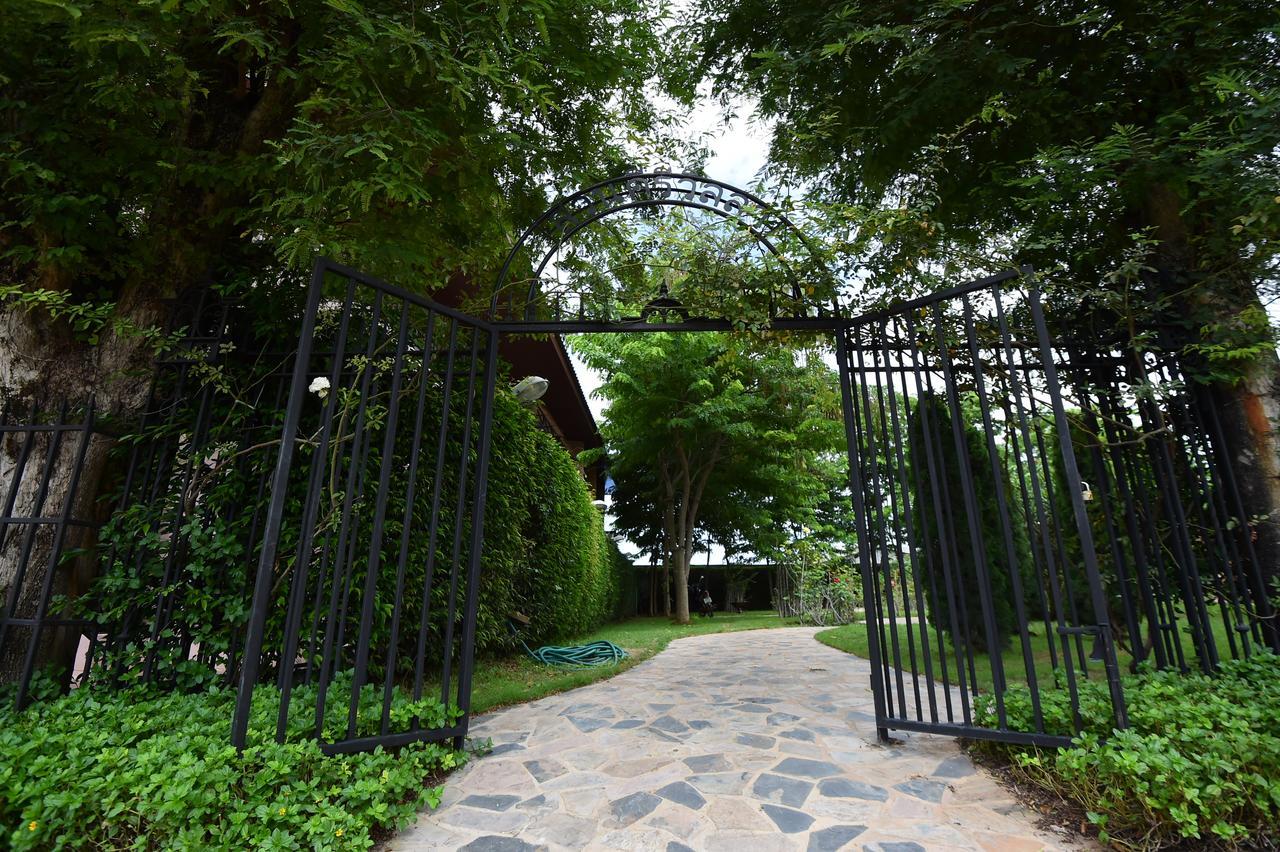 Rose Villa Hote Pak Chong Exteriér fotografie